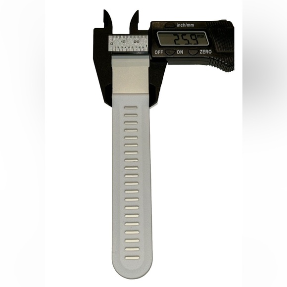 Watch Band 25mm White Rubber Replacement 4 Nixon 51-30 Strap Garmin Silicone NEW - Picture 6 of 11